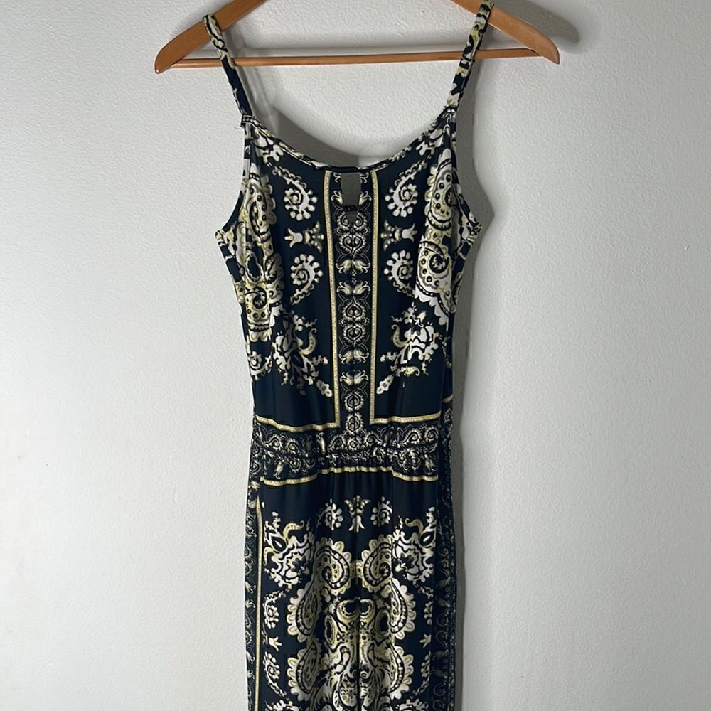 eci jumpsuit.  Size XS.  Light and airy.  Black and yellow.  Long length. - Picture 2 of 9